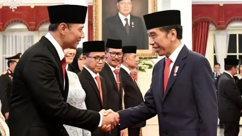 AHY Salat Id Bareng Jokowi di Istiqlal, Lanjut Hadiri Open House di Istana