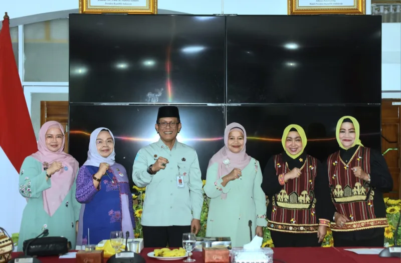 Kunjungan Kerja (Kunker) Tim Penggerak PKK, DWP dan Dekranasda Kabupaten Tanggamus Ke TP PKK Kota Padang, Sumatera Barat